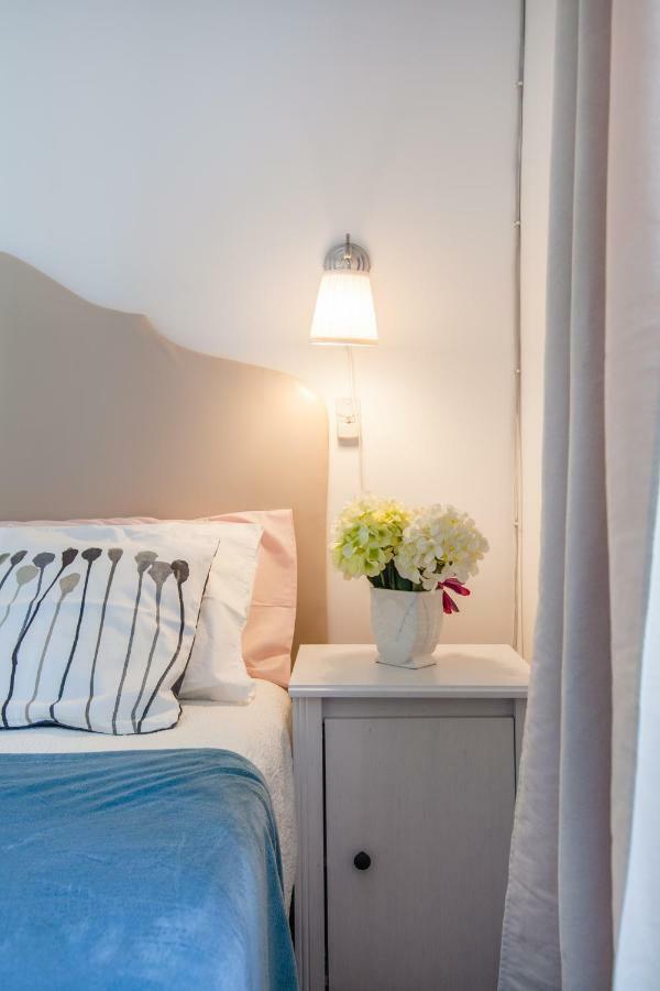 Napolicentro Mare - Sea View Rooms & Suites ภายนอก รูปภาพ